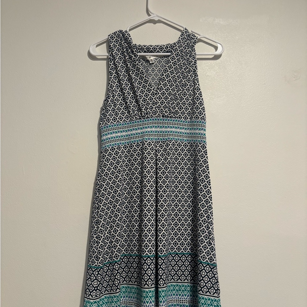 Max Studio Black & White Geometric Midi Dress with Teal Trim